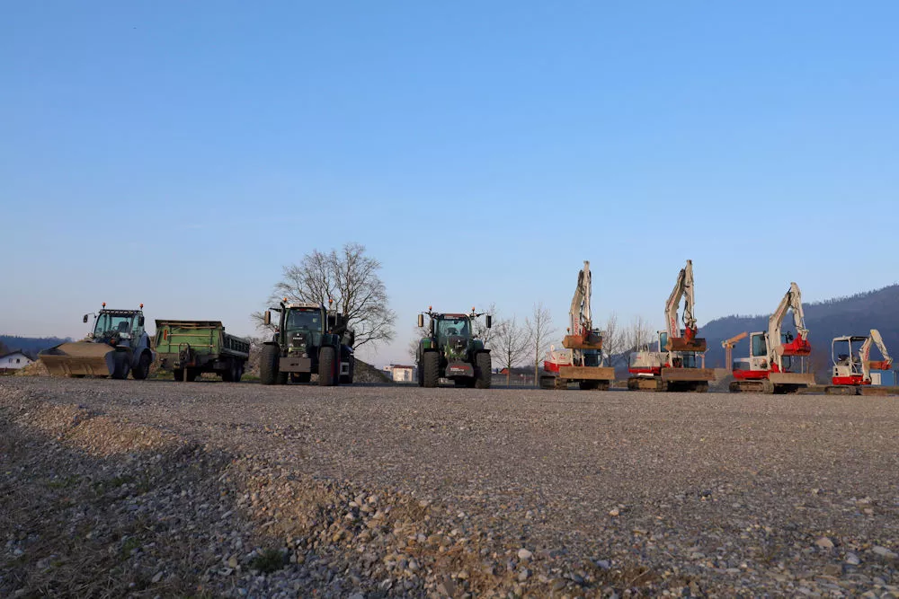 Jochum Erdbau und Transporte, Fuhrpark, Bagger, Kipplader, Schaufel, Leiblachtal, Hörbranz